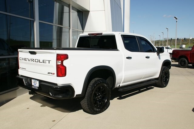 2023 Chevrolet Silverado 1500 ZR2 photo 3