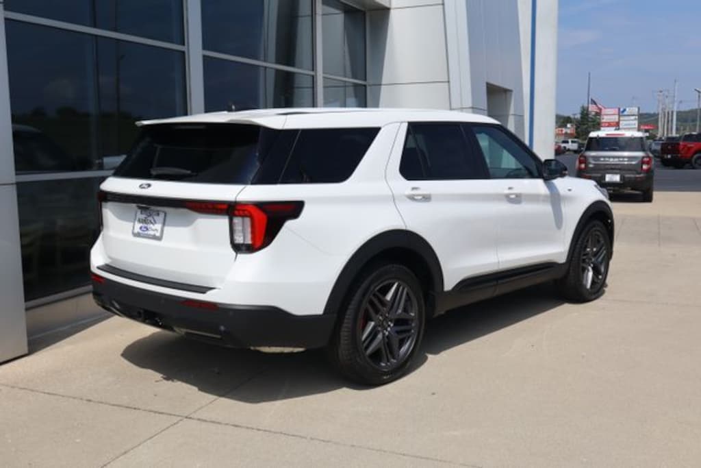New 2027 Ford Explorer ST-Line SUV