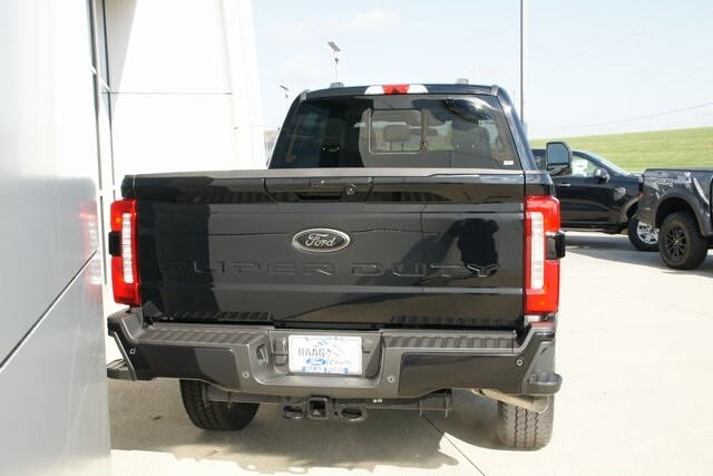2026 Ford F-350 photo 4