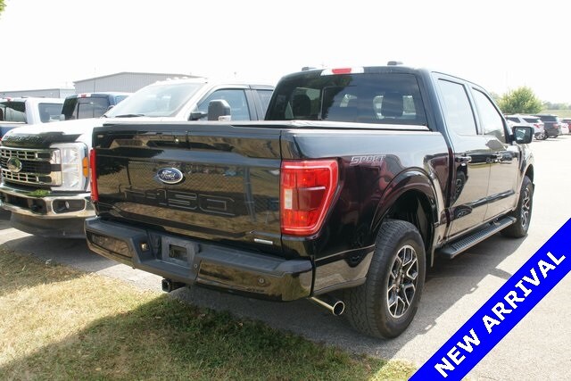 2022 Ford F-150 XLT photo 2