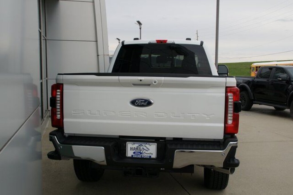 New 2026 Ford F-350SD Lariat Truck