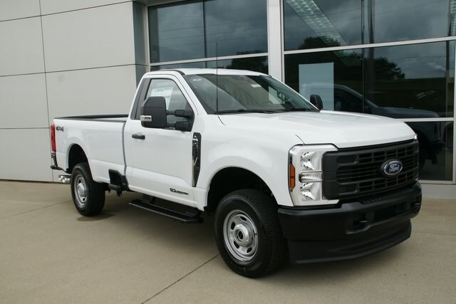 2026 Ford F-250 photo 2