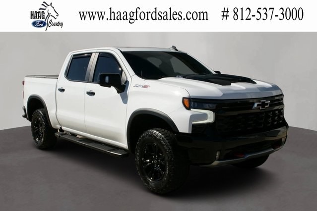2023 Chevrolet Silverado 1500 ZR2's photo