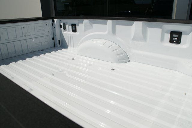 2026 Ford F-350 Super Duty XLT - Photo 12