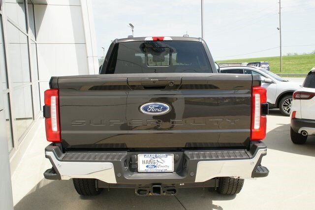 2025 Ford F-250 photo 4