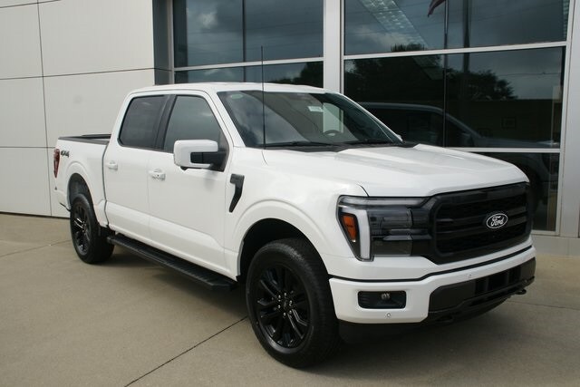 2025 Ford F-150 Lariat photo 2