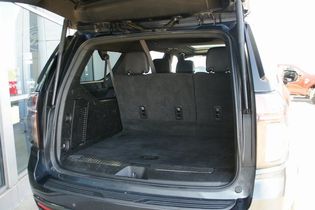 2022 Chevrolet Suburban RST - Photo 30