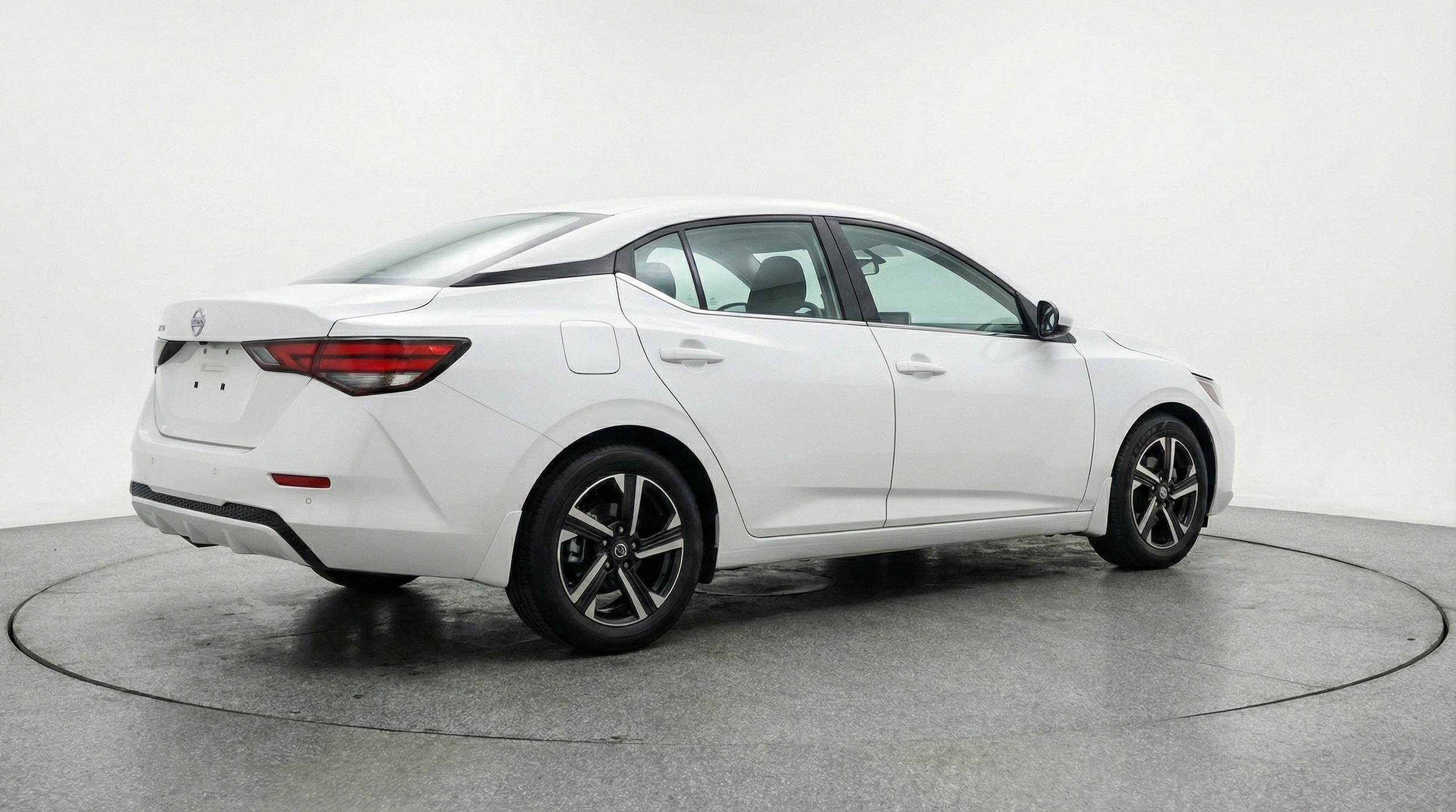 Thumbnail: 2025 Nissan Sentra - 9
