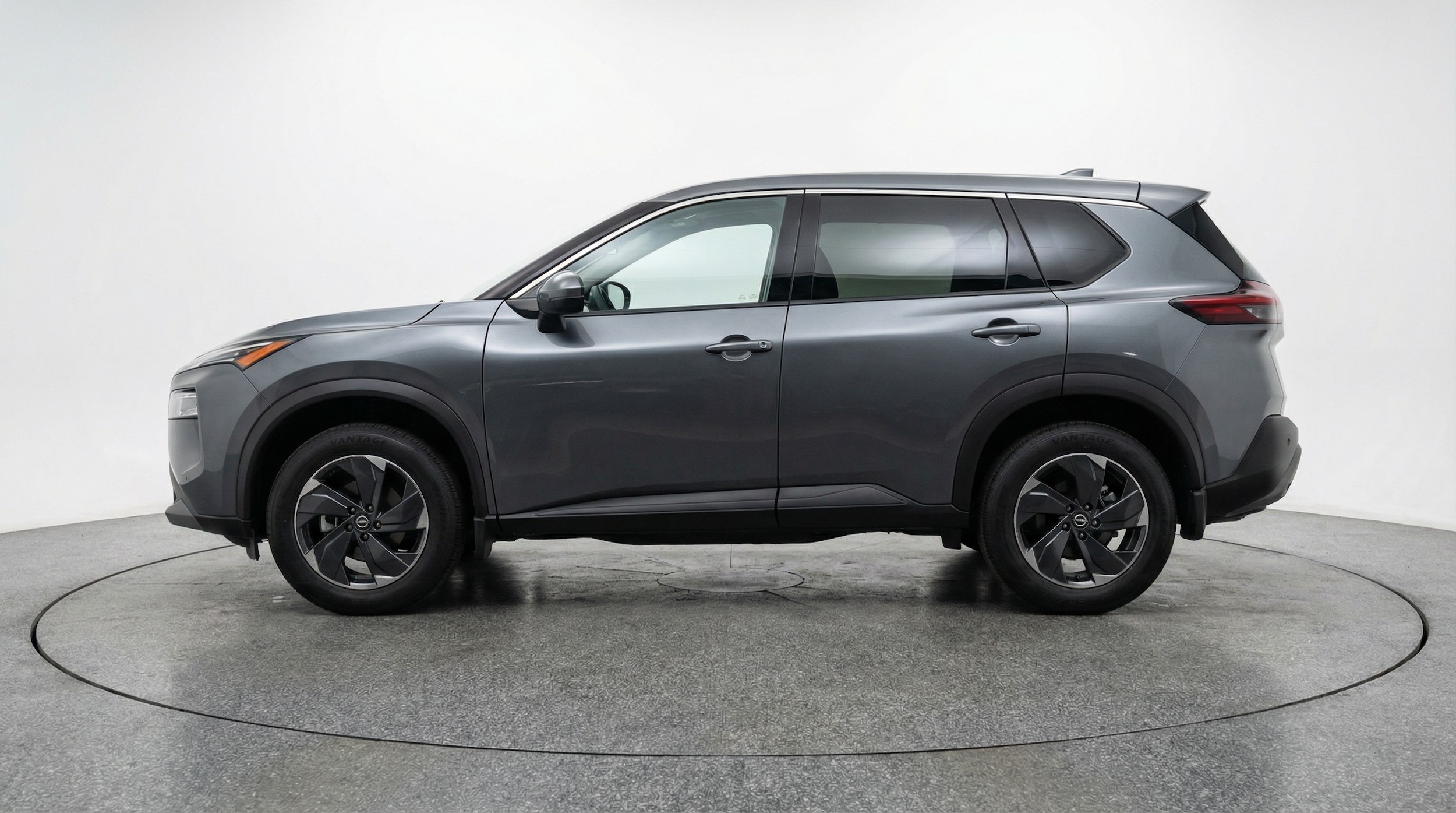 Thumbnail: 2025 Nissan Rogue - 4