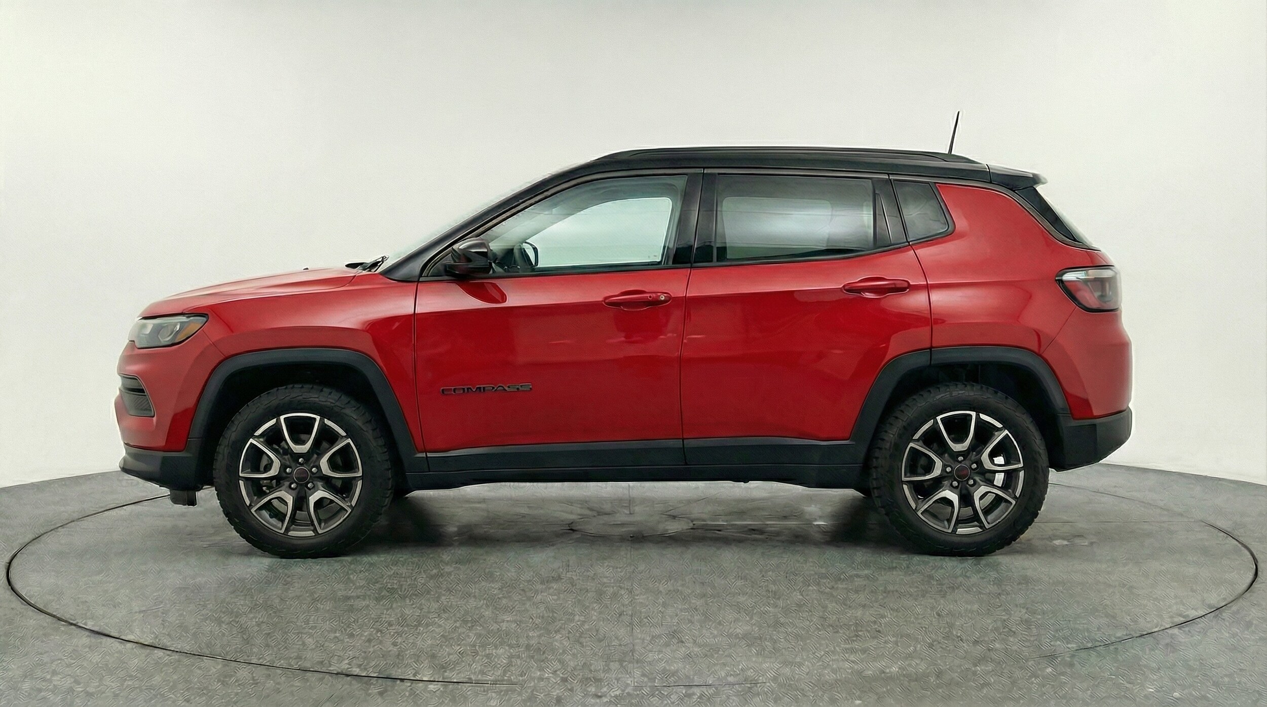 Thumbnail: 2025 Jeep Compass - 4
