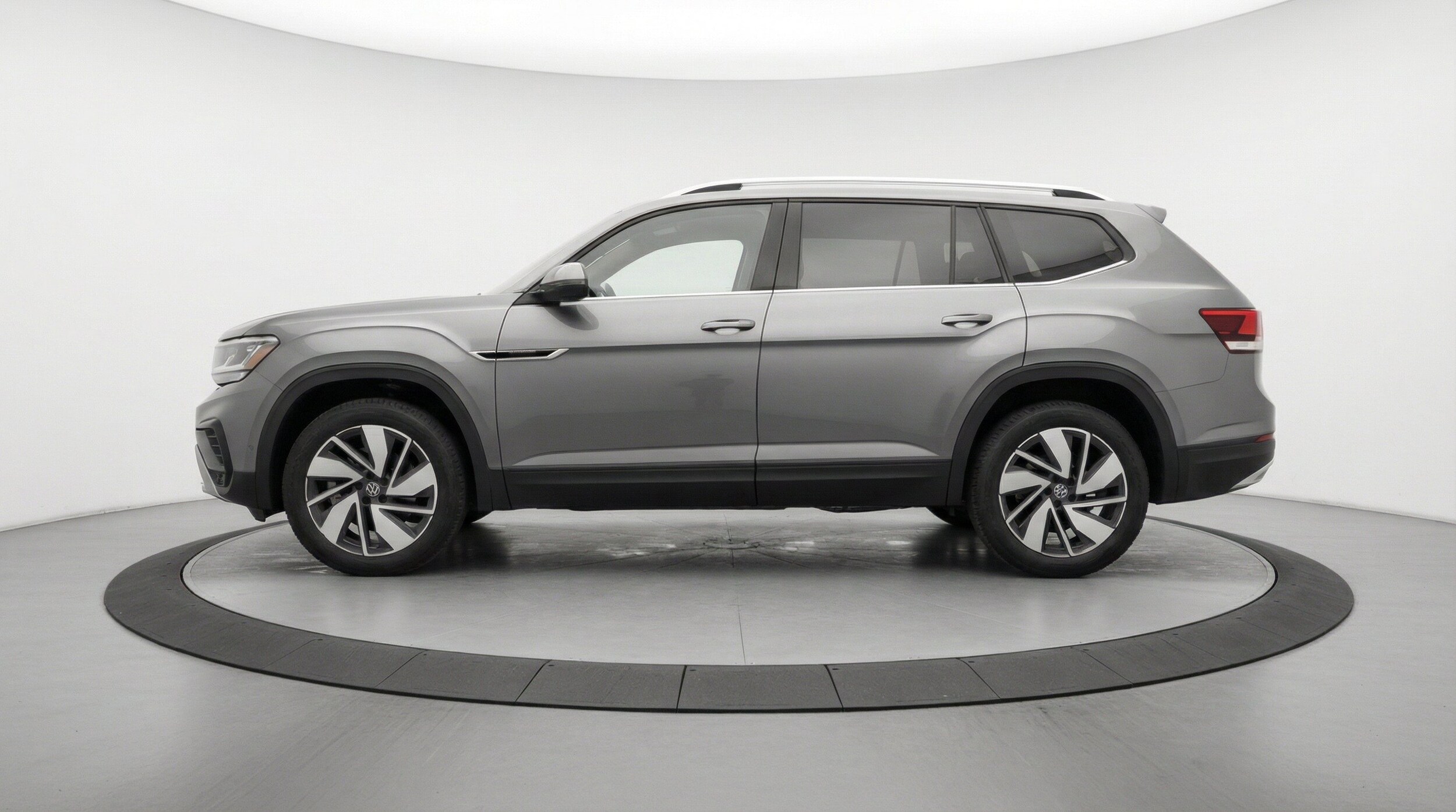Thumbnail: 2026 Volkswagen Atlas - 5