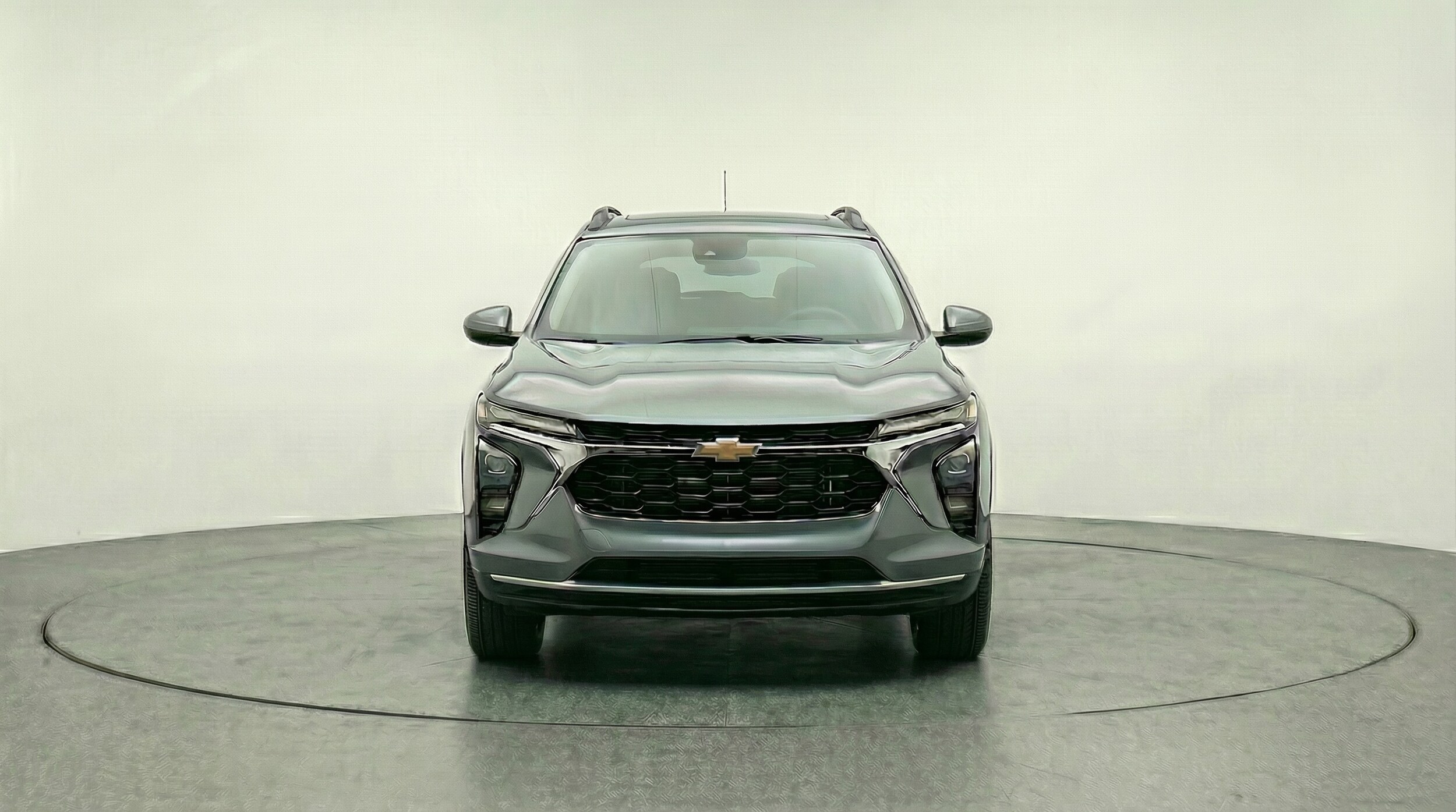 Thumbnail: 2025 Chevrolet Trax - 2