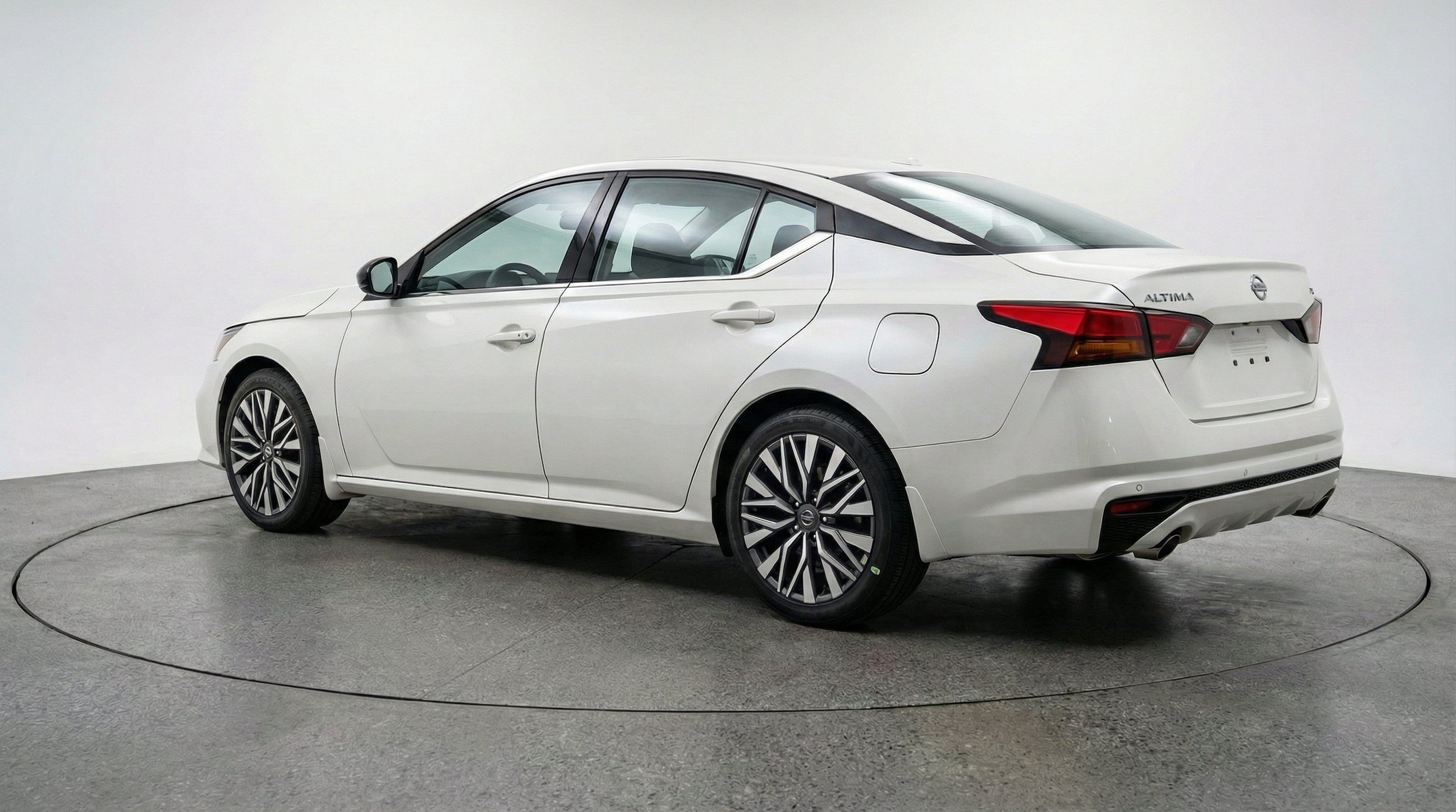 Thumbnail: 2026 Nissan Altima - 6