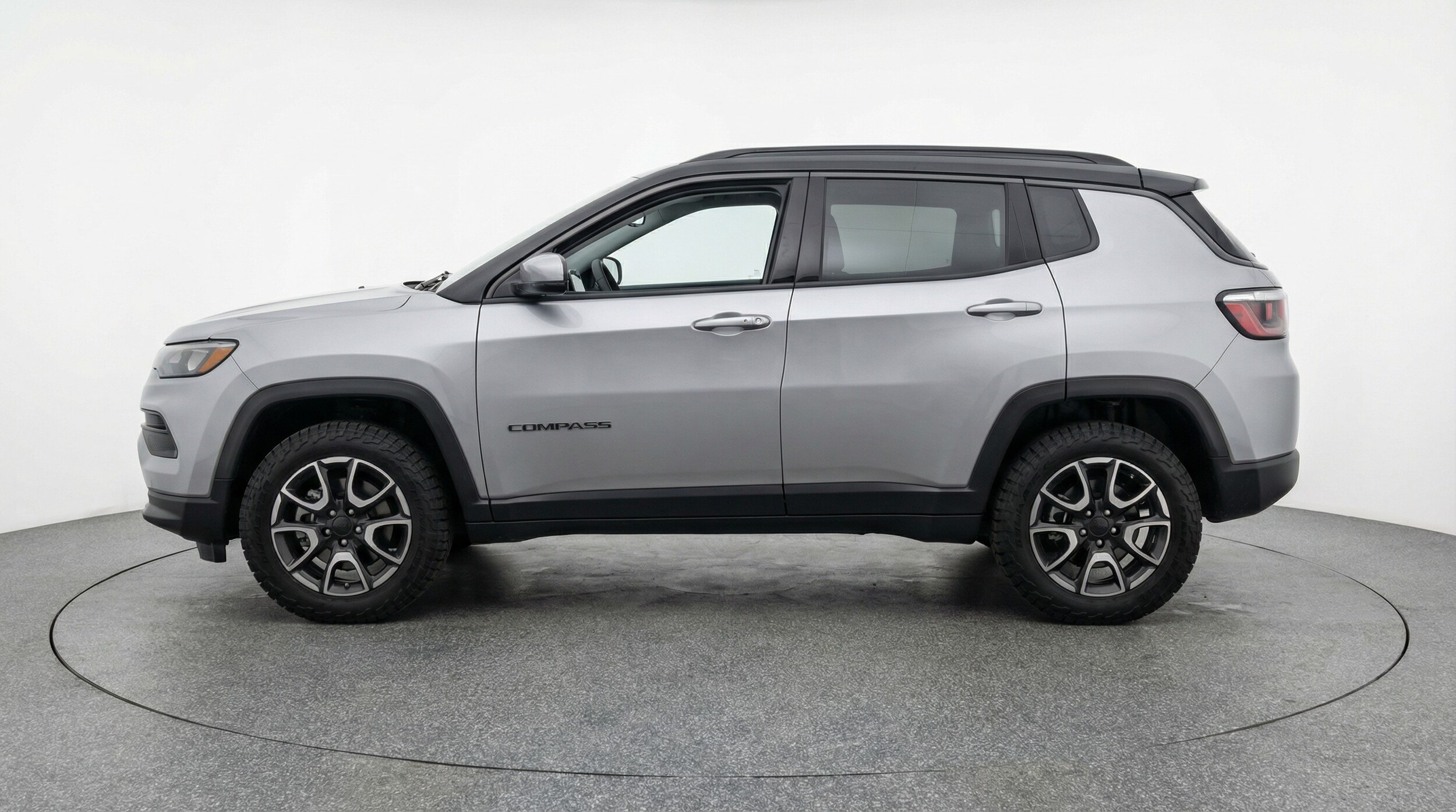 Thumbnail: 2025 Jeep Compass - 4