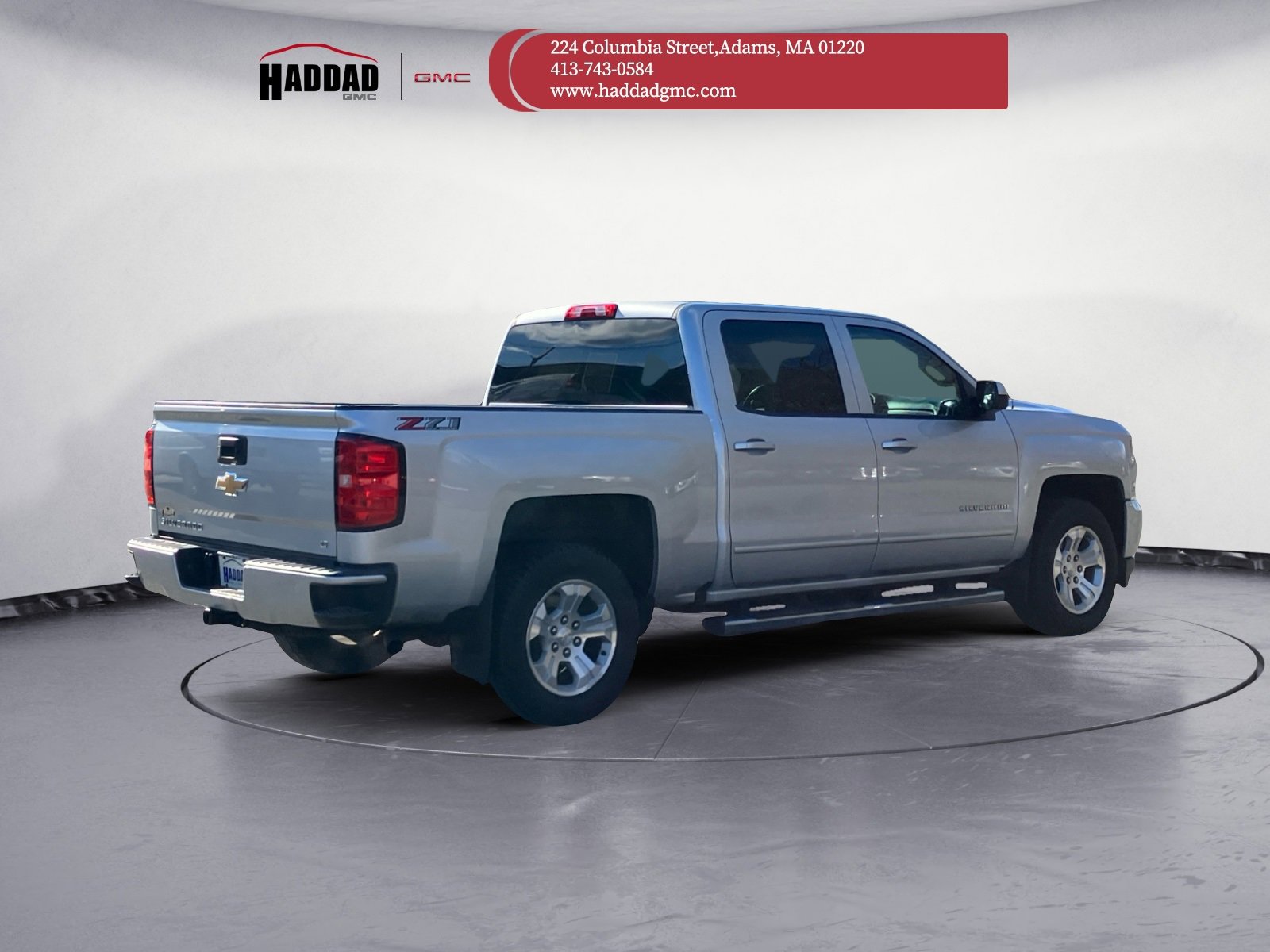 2018 Chevrolet Silverado 1500 LT photo 4