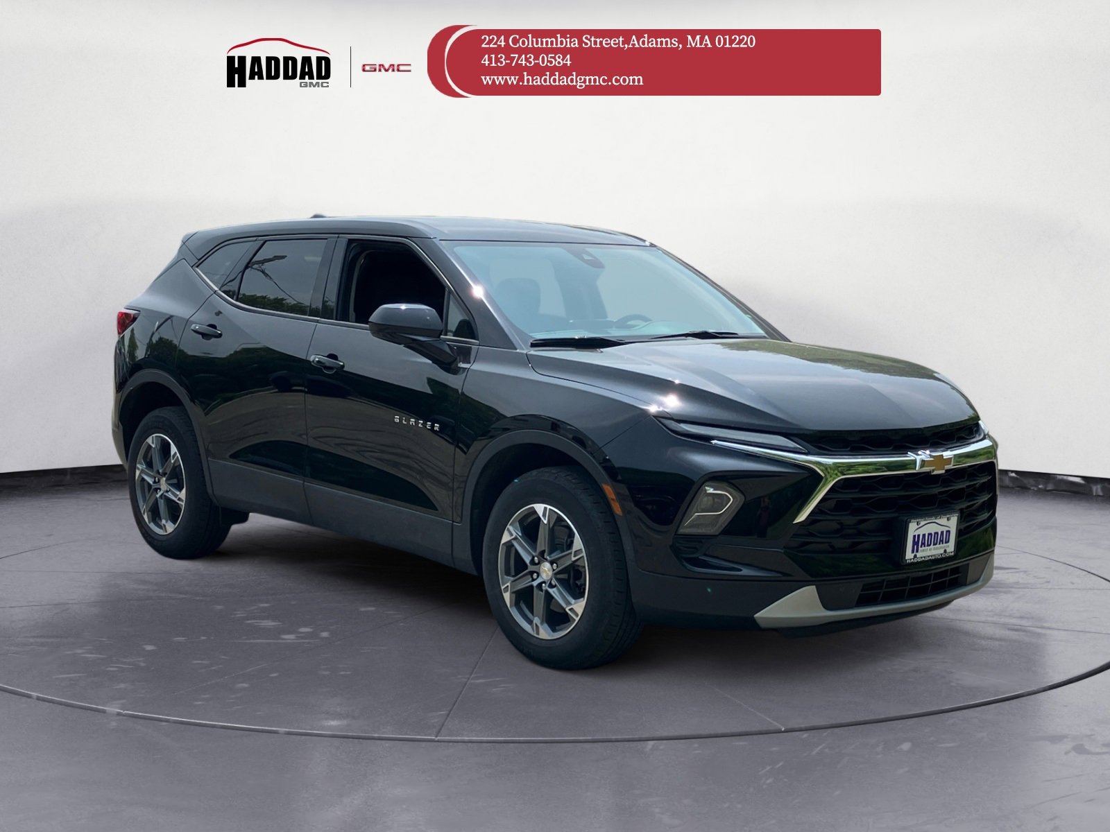 2023 Chevrolet Blazer 2LT photo 3