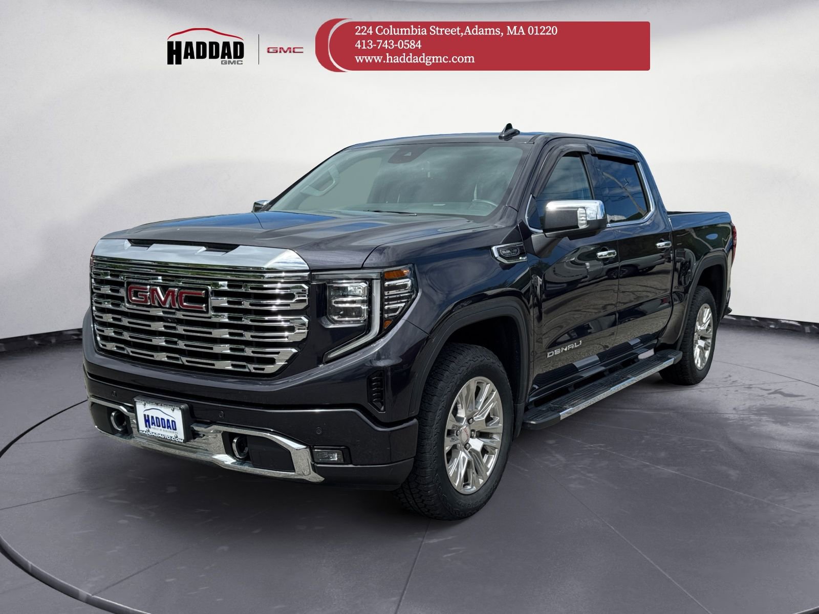 2022 GMC Sierra 4WD Crew Cab Short Box Denali's photo