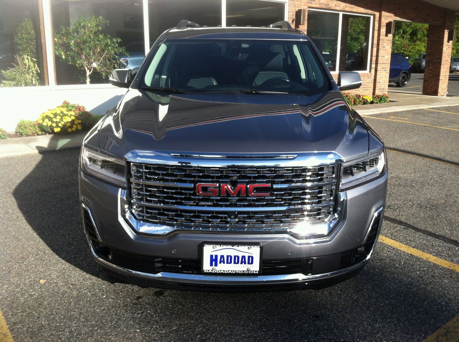 Used 2021 GMC Acadia Denali with VIN 1GKKNXLS7MZ102272 for sale in Adams, MA