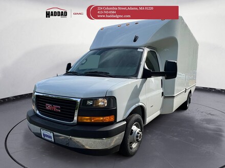 2026 GMC Savana Cutaway 3500 1WT Cutaway Van