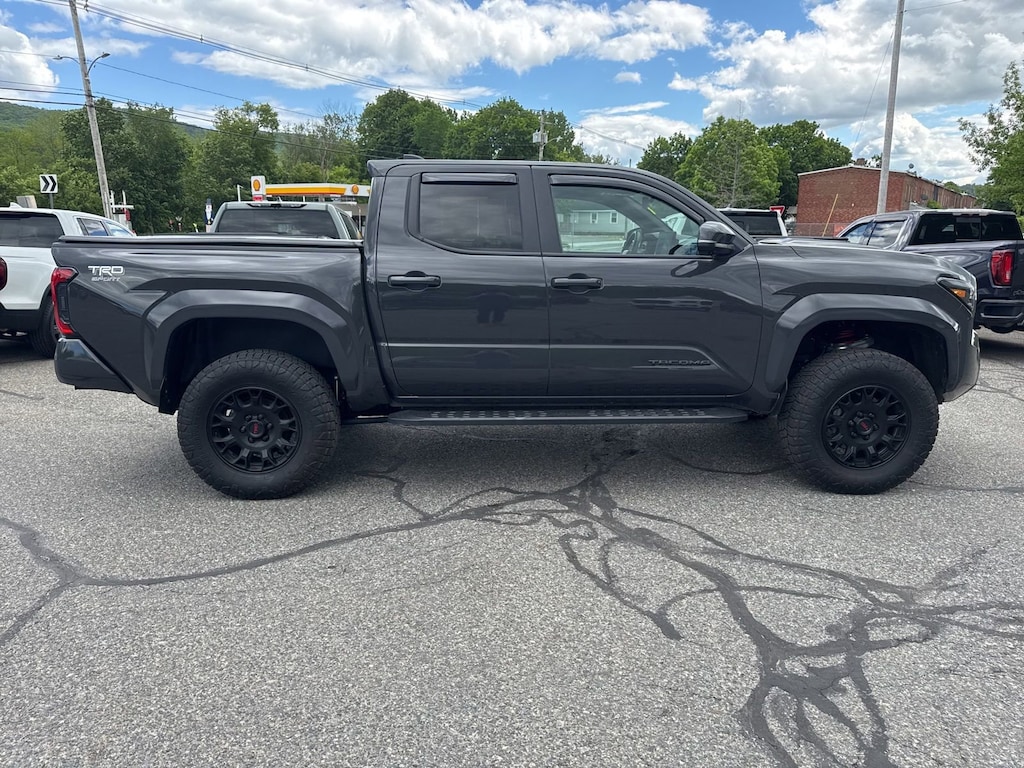 Used 2025 Toyota Tacoma 4WD SR