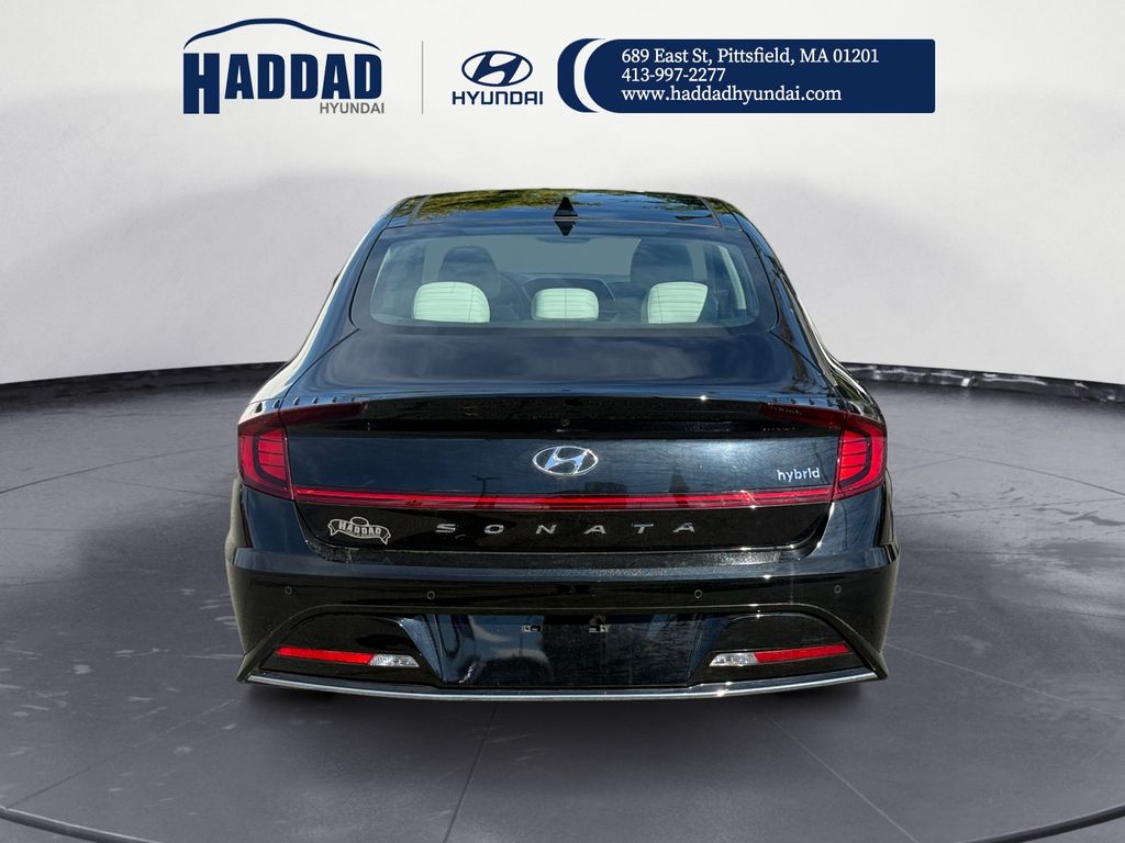 2023 Hyundai Sonata Hybrid Limited photo 3