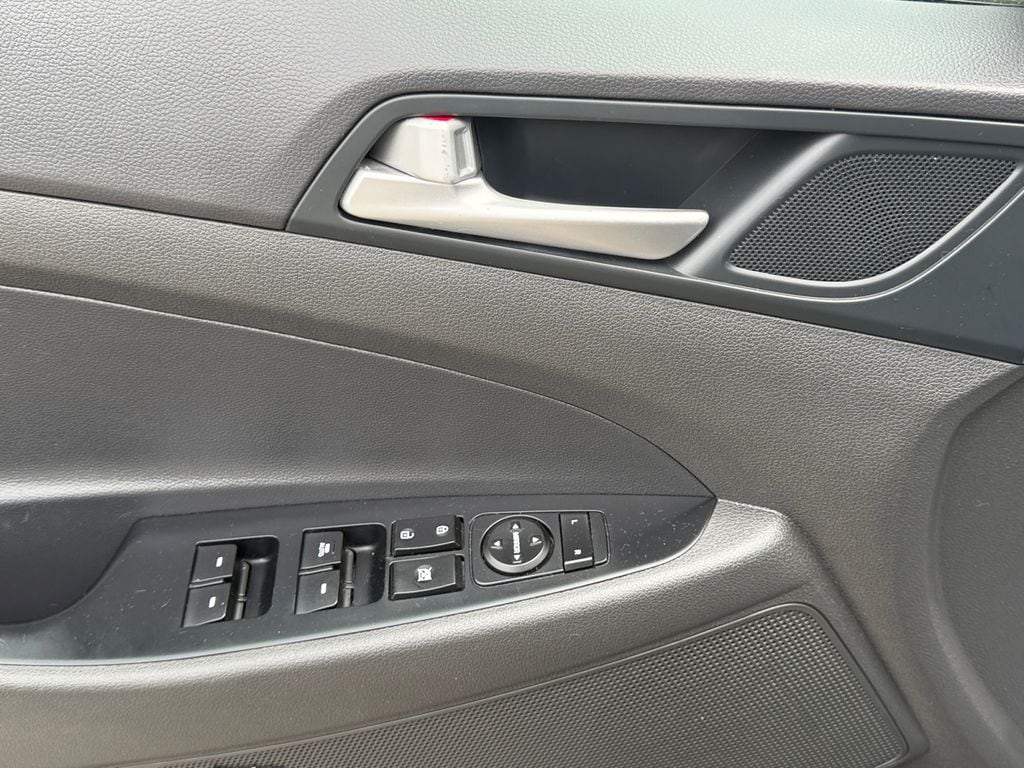 2021 Hyundai Tucson Sport - Photo 19