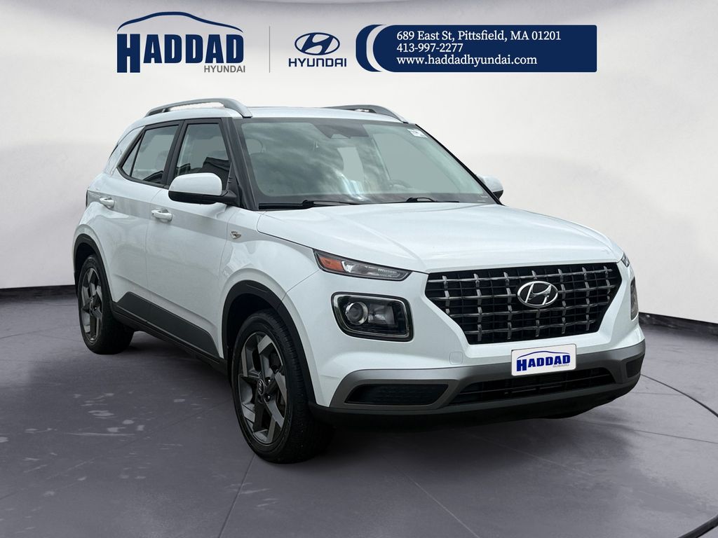 2024 Hyundai Venue SEL - Photo 7