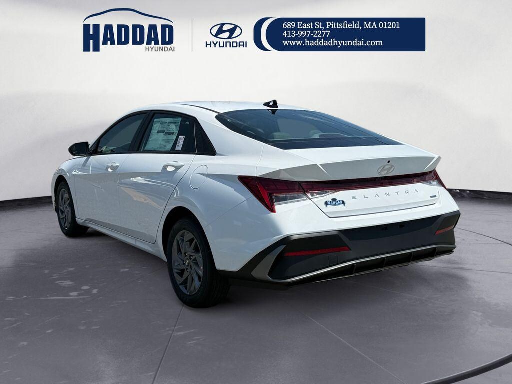 New 2026 Hyundai Elantra Hybrid Blue Sedan