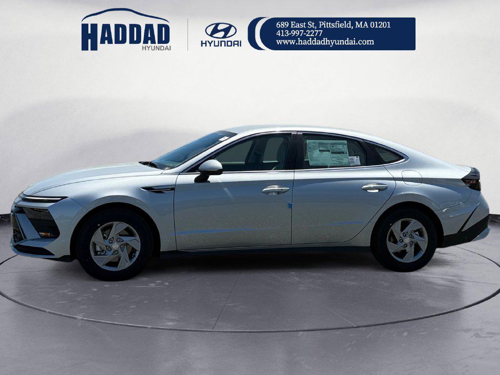 New 2026 Hyundai Sonata SE Sedan