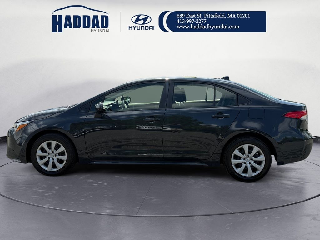Used 2025 Toyota Corolla Hybrid LE Sedan