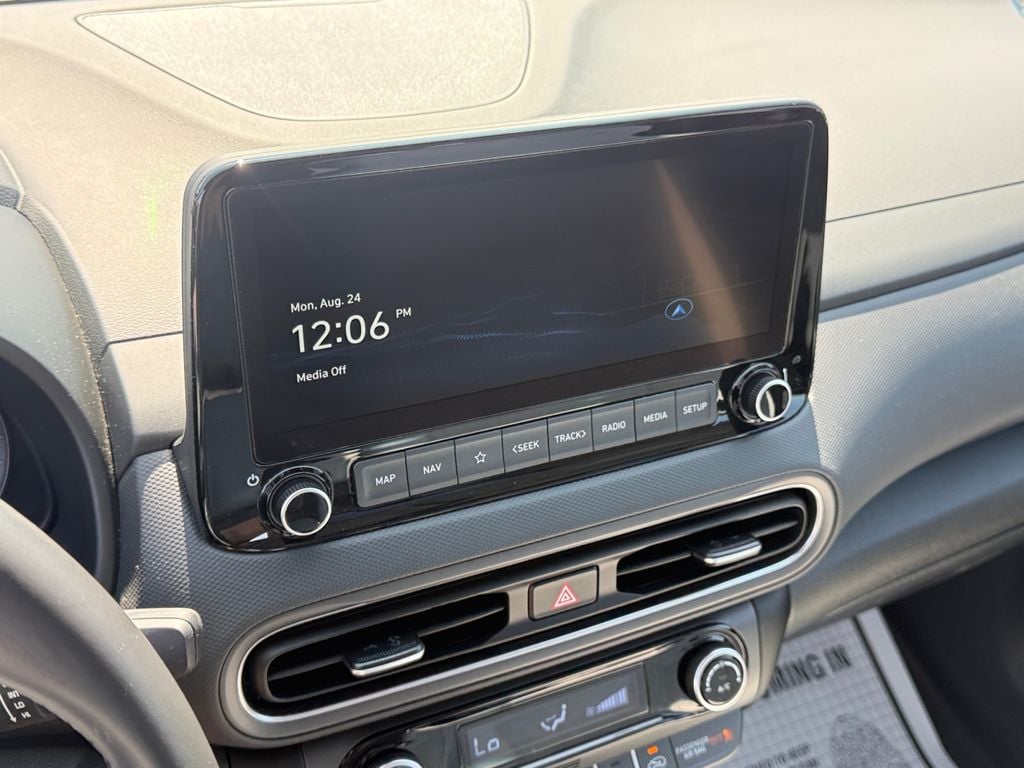 2023 Hyundai Kona SEL - Photo 26