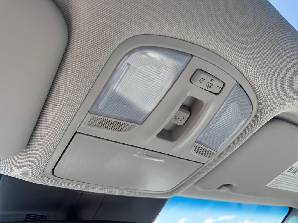 2023 Hyundai Kona SEL - Photo 22