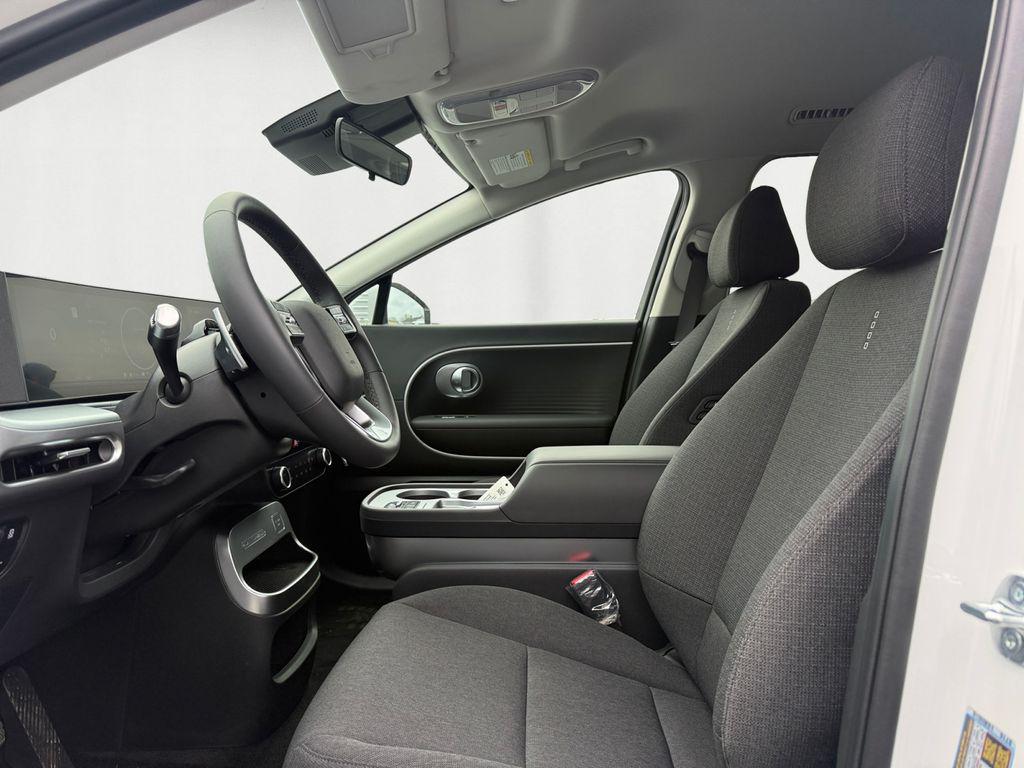 2026 Hyundai IONIQ 9 SE - Photo 10