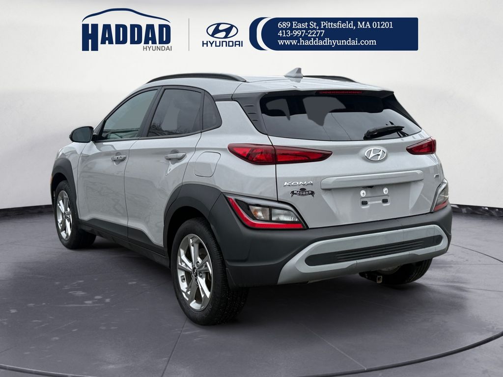 2023 Hyundai Kona SEL photo 2