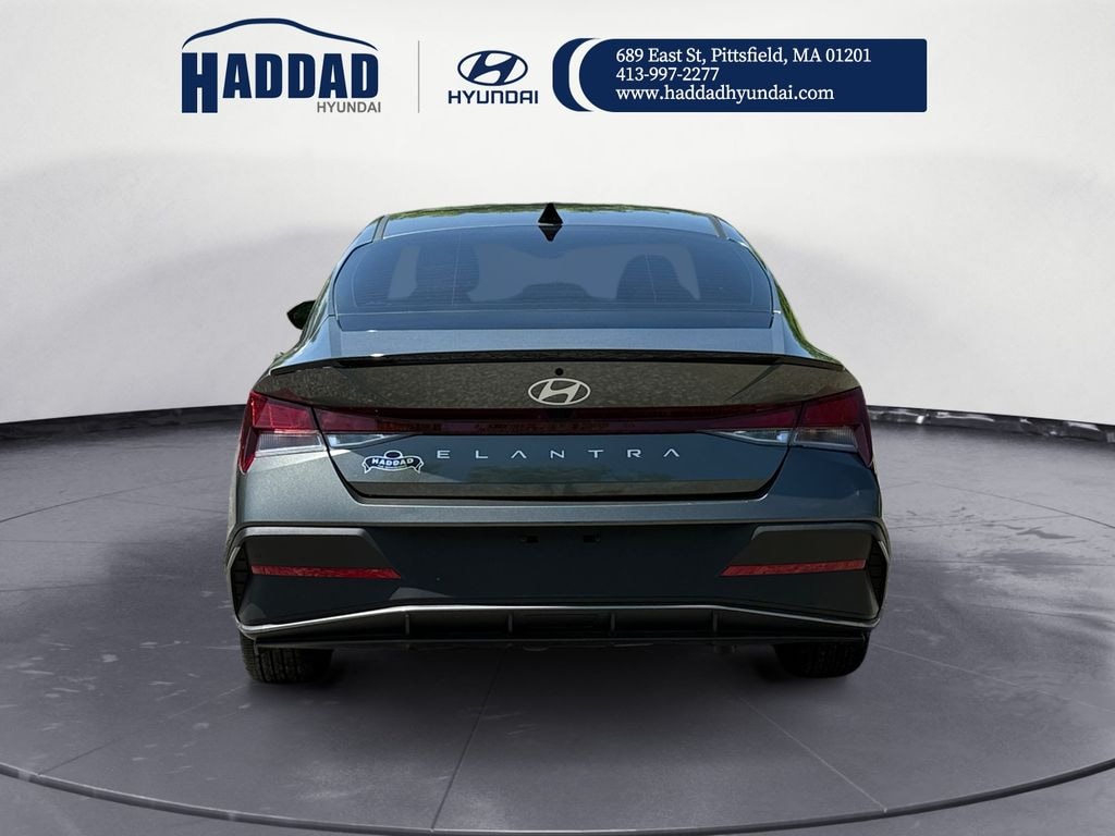 Certified 2025 Hyundai Elantra SEL Sport Sedan