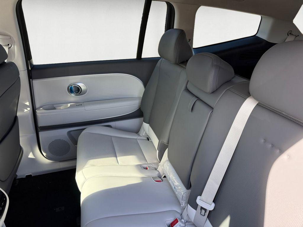2026 Hyundai IONIQ 9 SEL - Photo 14