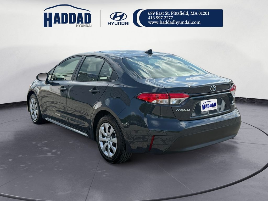 Used 2025 Toyota Corolla Hybrid LE Sedan