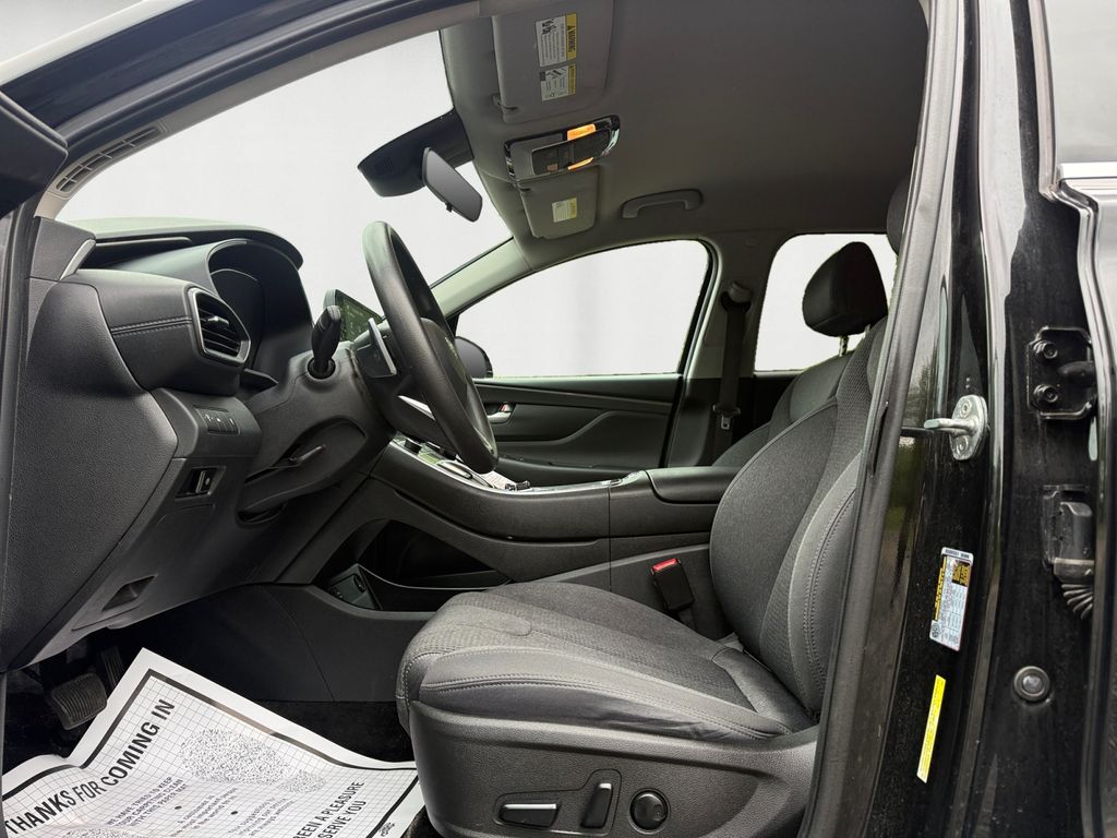 2022 Hyundai Santa Fe SEL - Photo 9