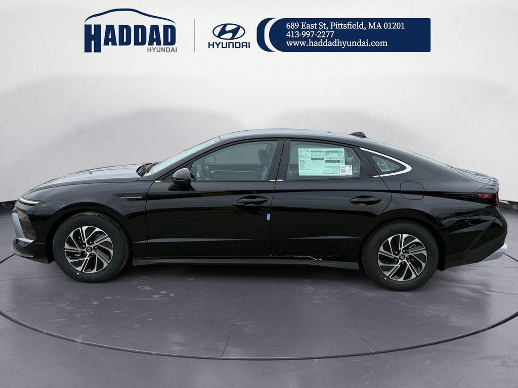 New 2026 Hyundai Sonata Hybrid Blue Sedan