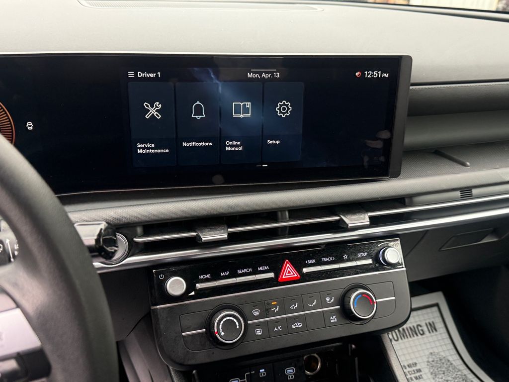 2025 Hyundai Santa Cruz SE - Photo 25