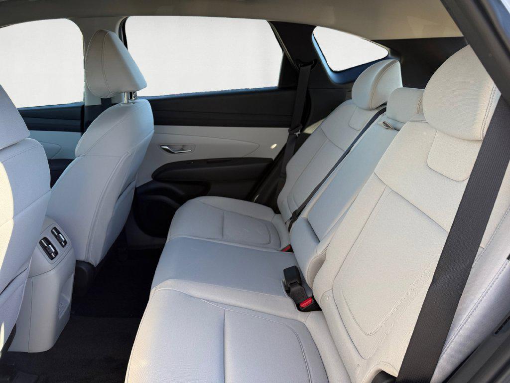 2026 Hyundai Tucson Blue SE - Photo 14