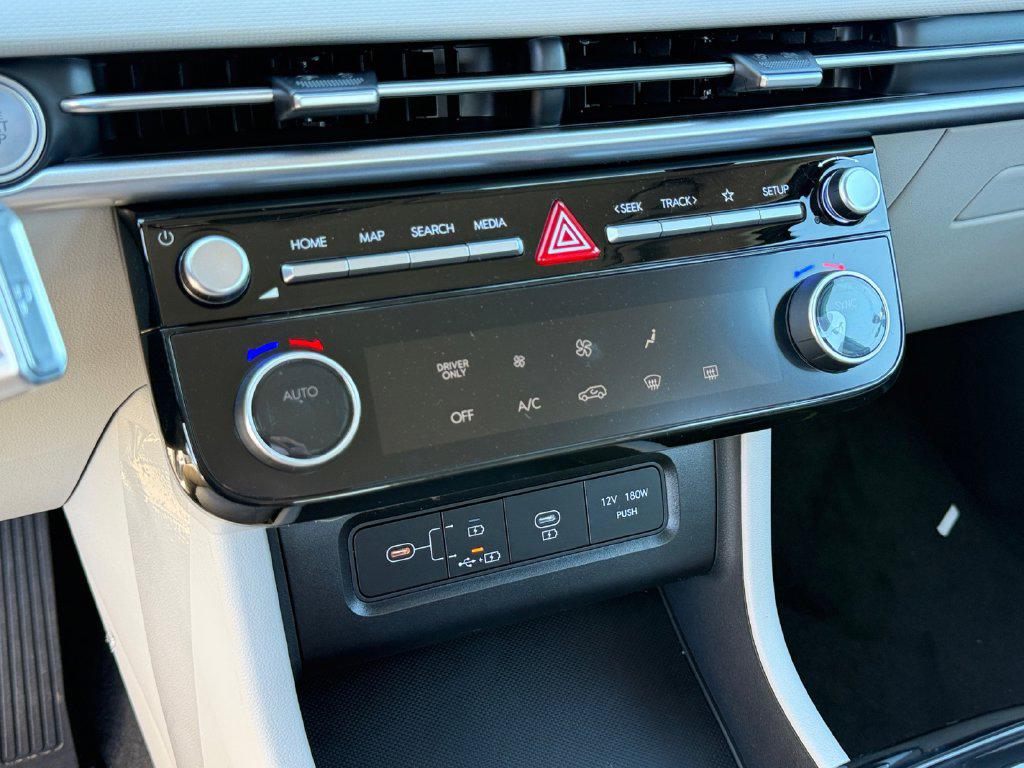 2026 Hyundai Tucson Blue SE - Photo 17