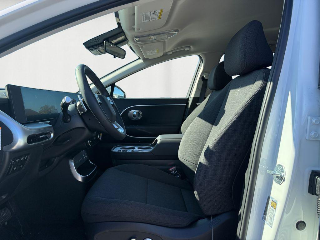2026 Hyundai IONIQ 9 SE - Photo 10