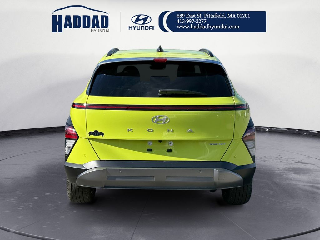 2024 Hyundai Kona Limited photo 3