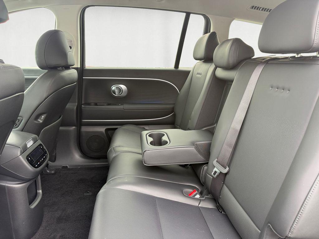 2026 Hyundai IONIQ 9 SEL - Photo 14