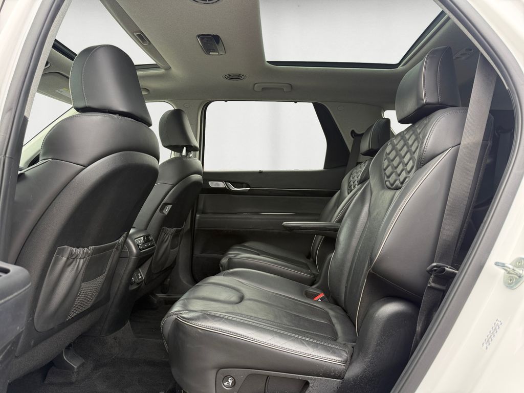 2021 Hyundai Palisade Limited - Photo 13