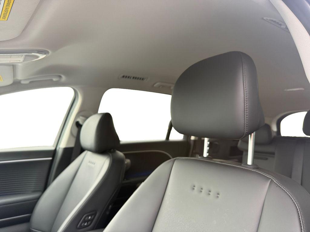 2026 Hyundai IONIQ 9 SEL - Photo 18