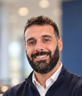 Staff member Khalil Yacteen from 17452d9c9585