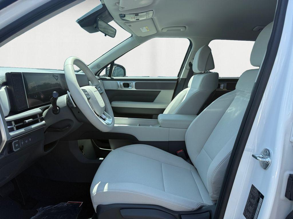 2026 Hyundai Santa Fe SE - Photo 10