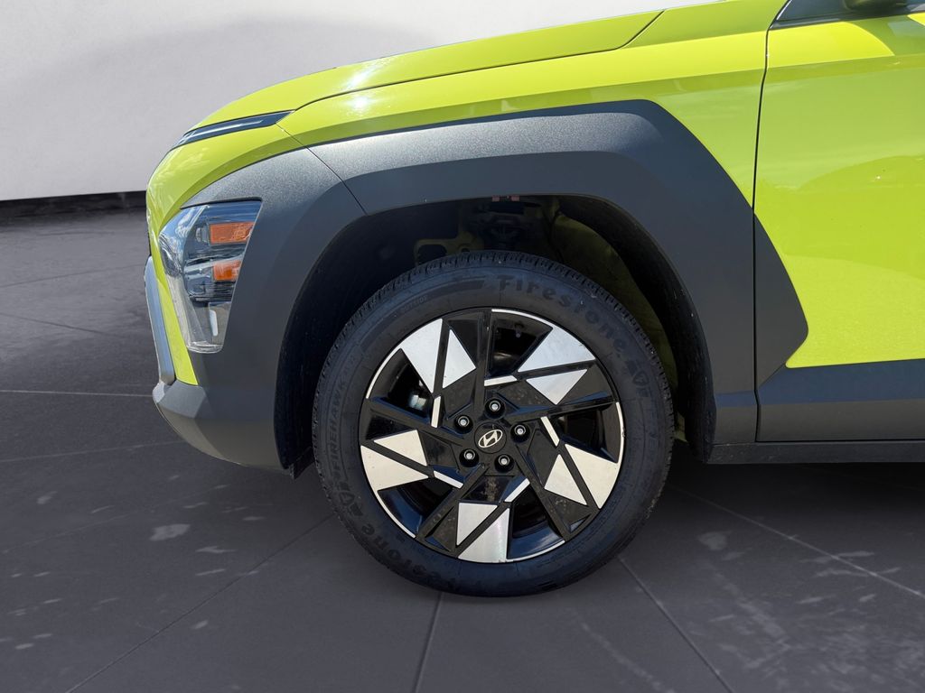 2025 Hyundai Kona SEL - Photo 15